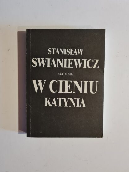 Książka W cieniu Katynia